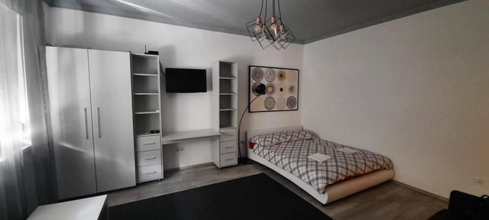 Merey Apartment Сегед Екстер'єр фото
