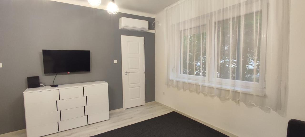 Merey Apartment Сегед Екстер'єр фото